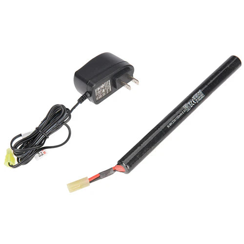 H&K UMP AEG Airsoft SMG - Charger and Battery