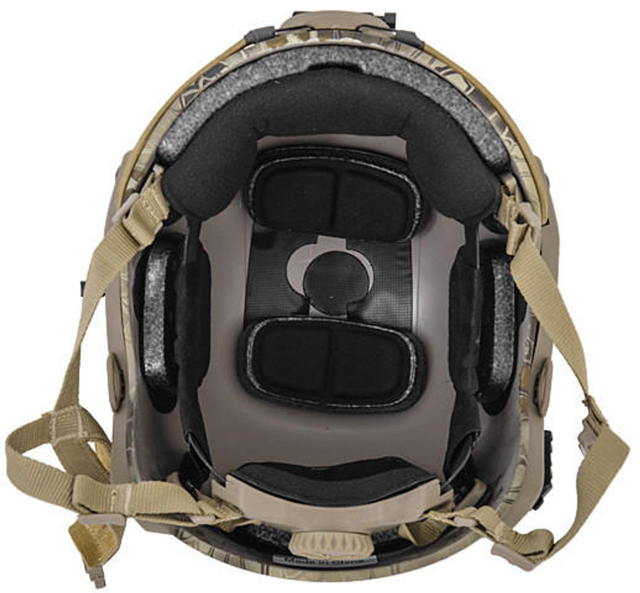 Airsoft helmet with ventilation and HLD padding – UK Arms Maritime Helmet ABS M/L