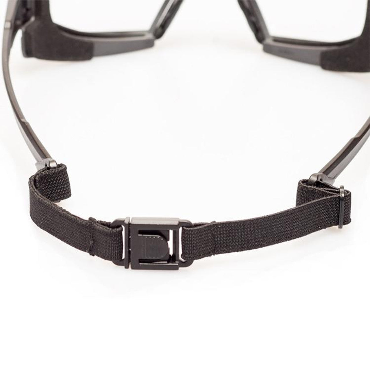 Adjustable strap on V-TAC Echo Airsoft Goggles for a comfortable and secure fit